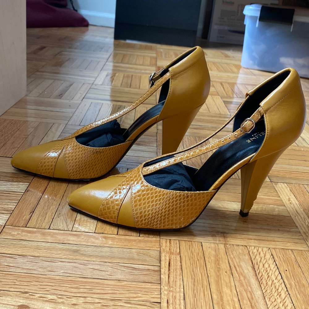 Leather celine pump in Brown - yellow ochre